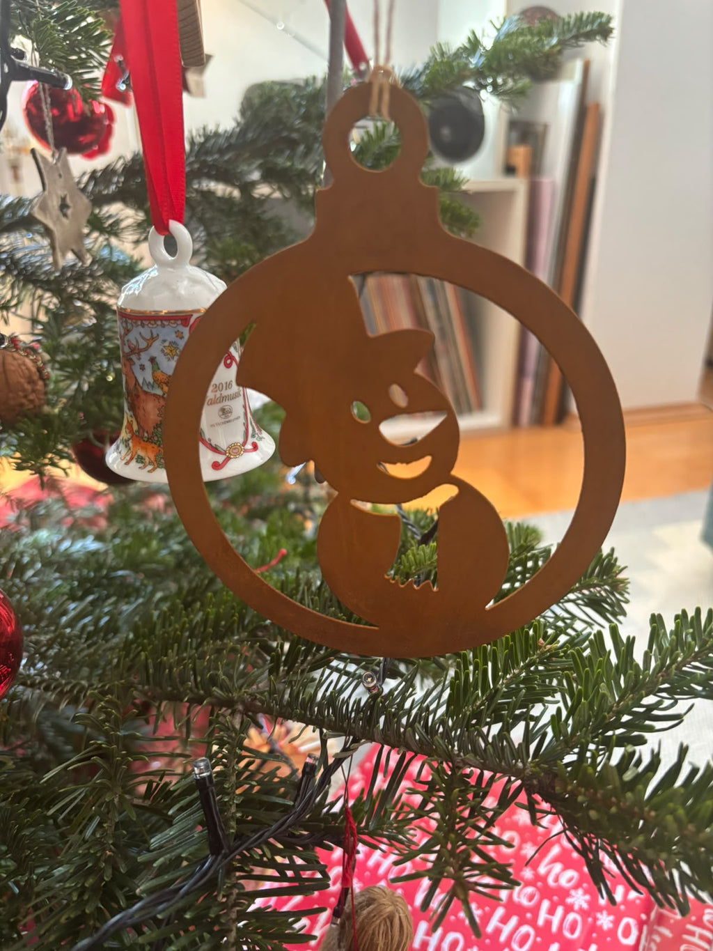 Christbaumkugel mit Elch in Rostoptik
